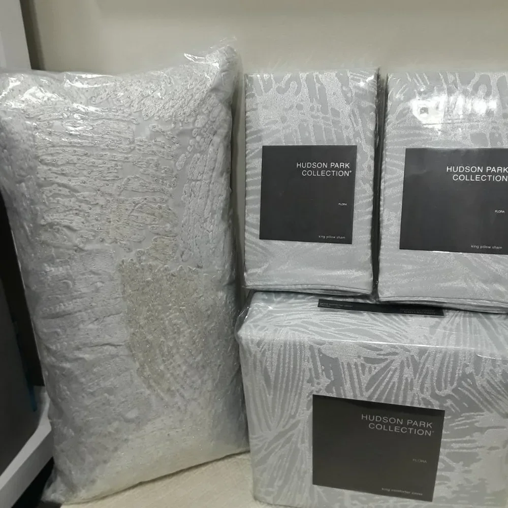 Hudson Park Flora King Bedding Collection - Duvet|Shams|Pillow - 6 piece set